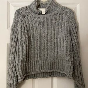 H&M sweater